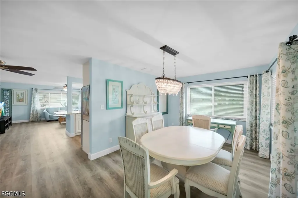 5208 Wilmington Court Cape Coral FL 33904
