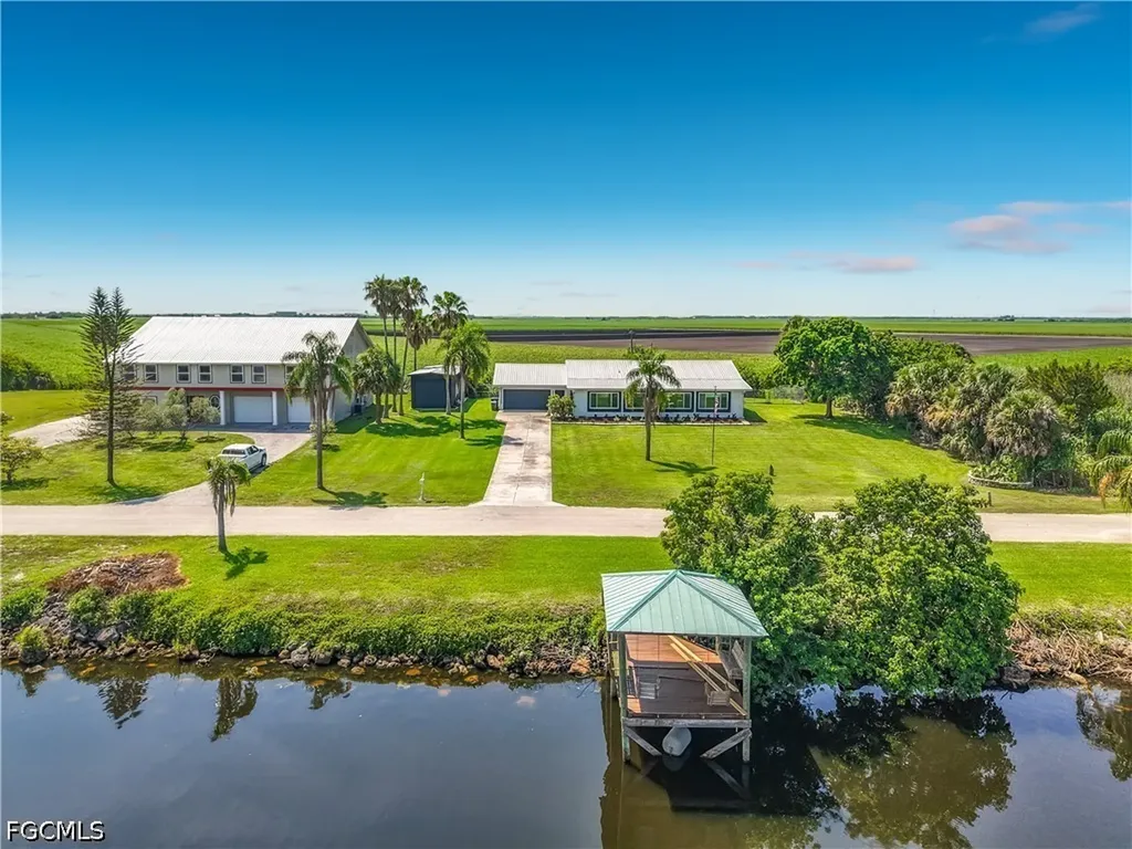 2795 River Road Moore Haven FL 33471