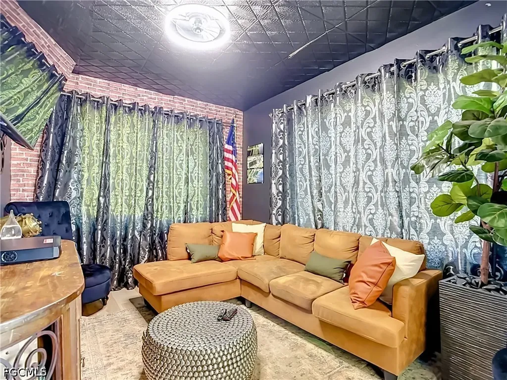 2795 River Road Moore Haven FL 33471