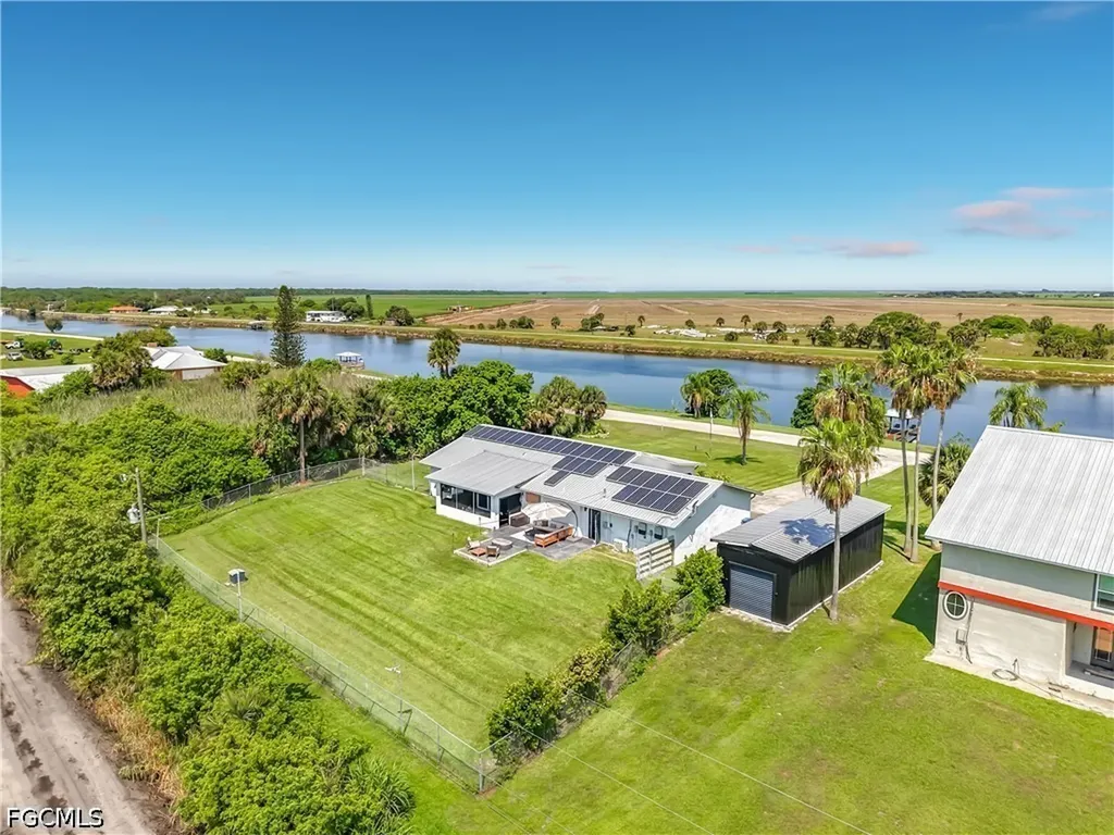 2795 River Road Moore Haven FL 33471