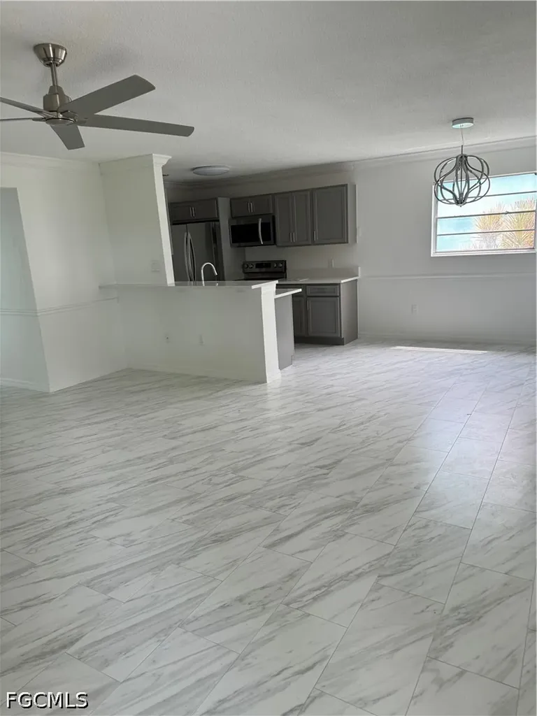 3225 E Riverside Drive Fort Myers FL 33916