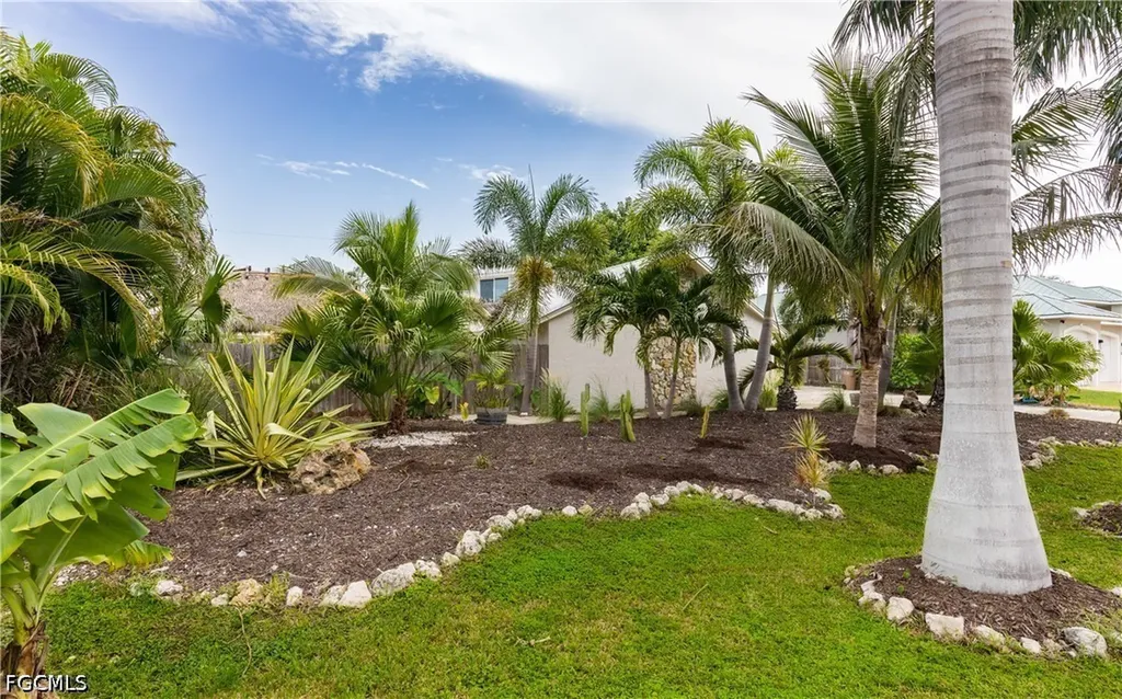 529 Coral Drive Cape Coral FL 33904