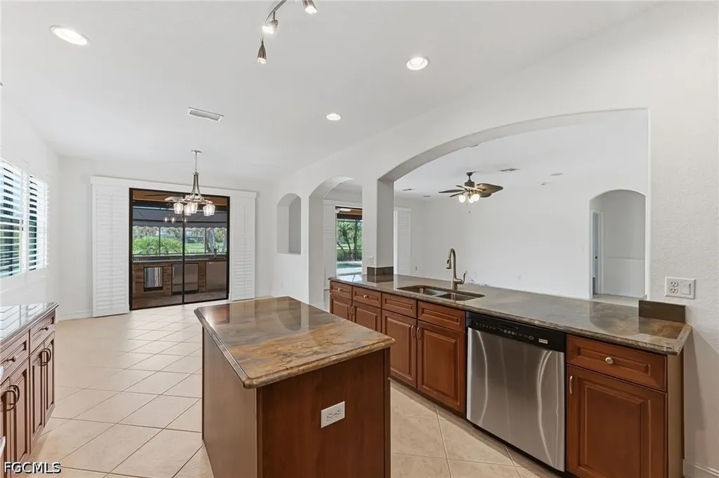 12382 Country Day Circle Fort Myers FL 33913