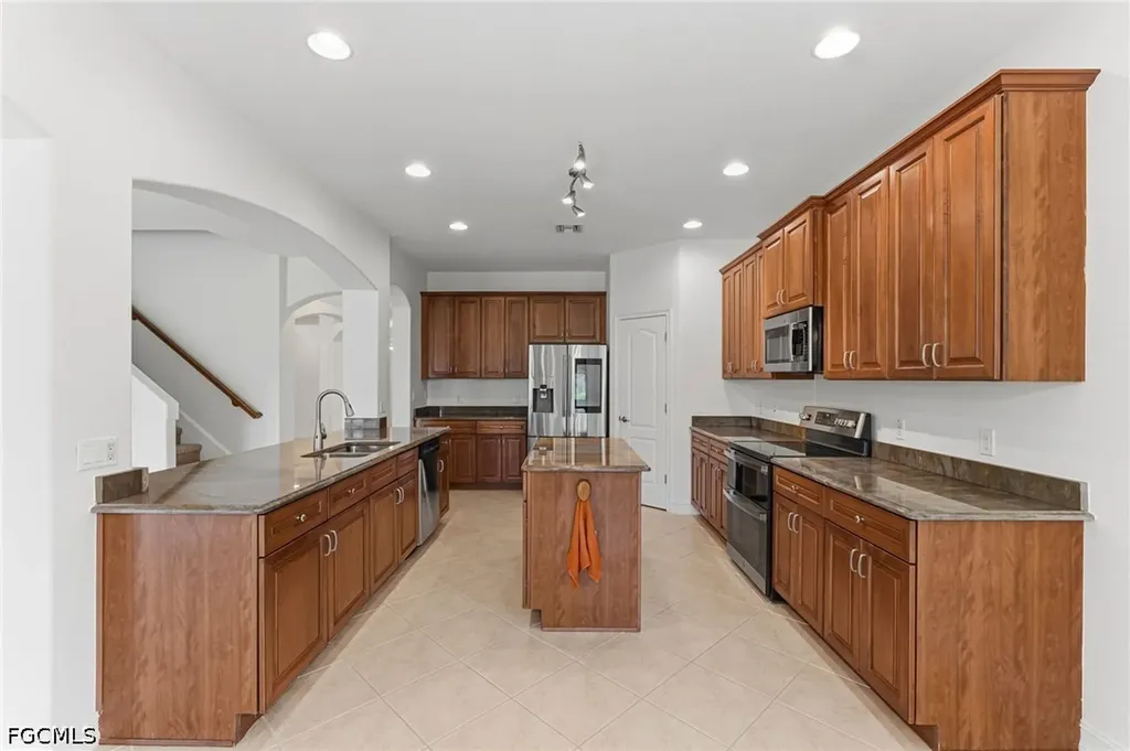 12382 Country Day Circle Fort Myers FL 33913