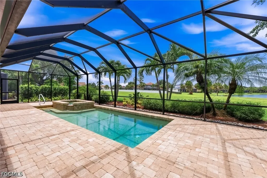 12382 Country Day Circle Fort Myers FL 33913