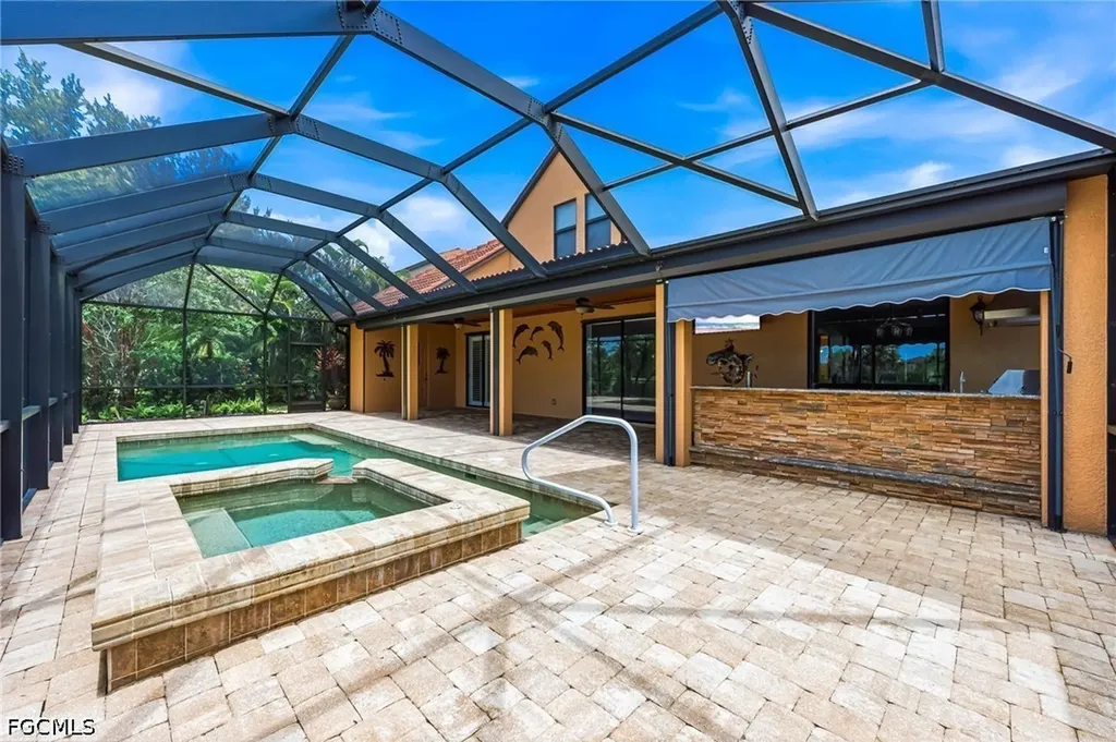 12382 Country Day Circle Fort Myers FL 33913