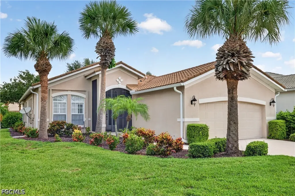 Fort Myers FL, 13818 Village Creek Drive