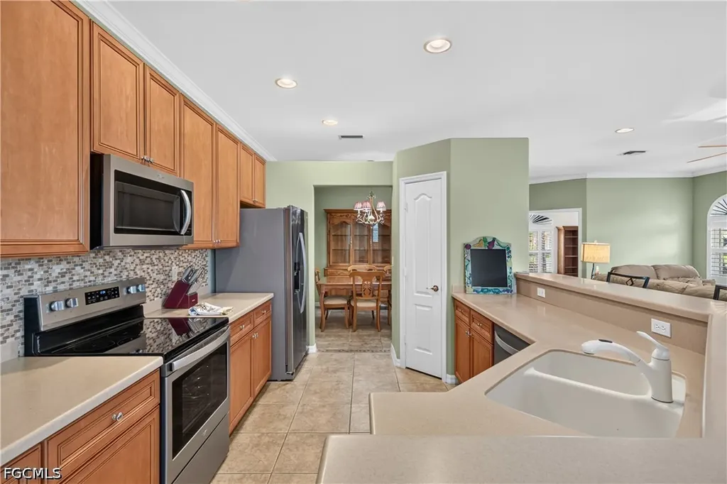 13818 Village Creek Drive Fort Myers FL 33908