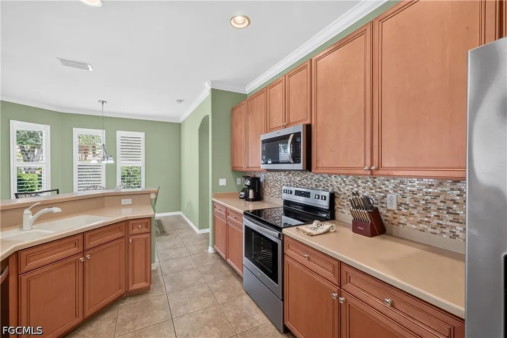 13818 Village Creek Drive Fort Myers FL 33908