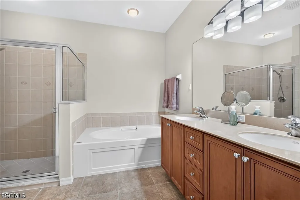 13818 Village Creek Drive Fort Myers FL 33908