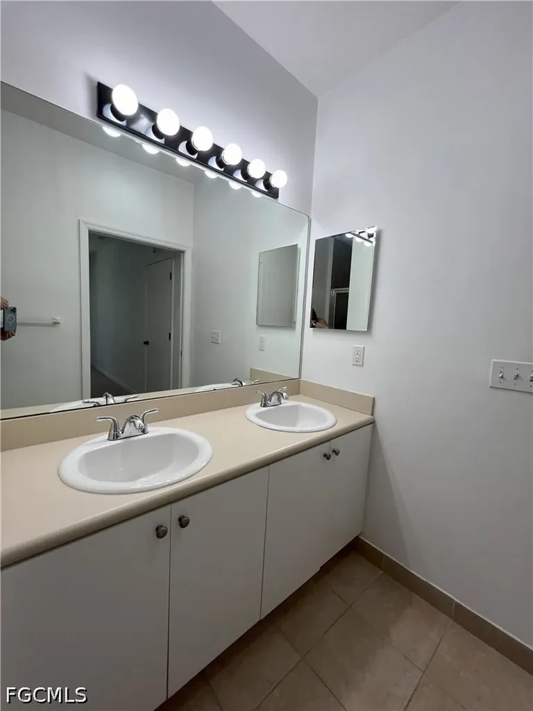 8407 Bernwood Cove Loop Fort Myers FL 33966