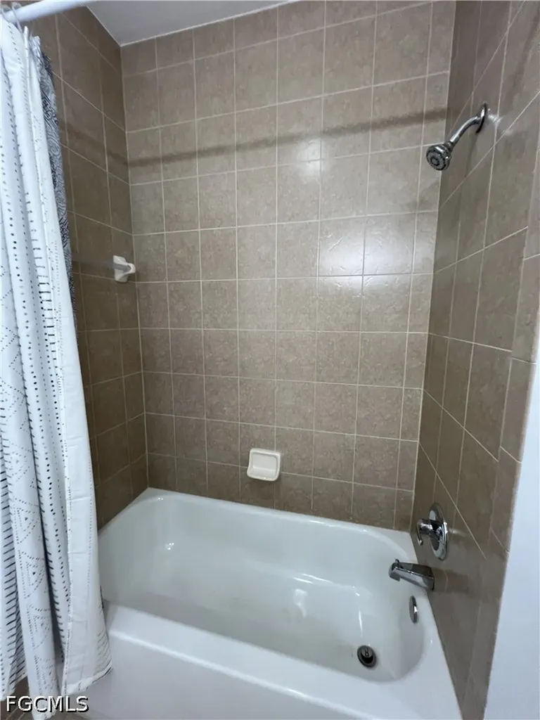 8407 Bernwood Cove Loop Fort Myers FL 33966