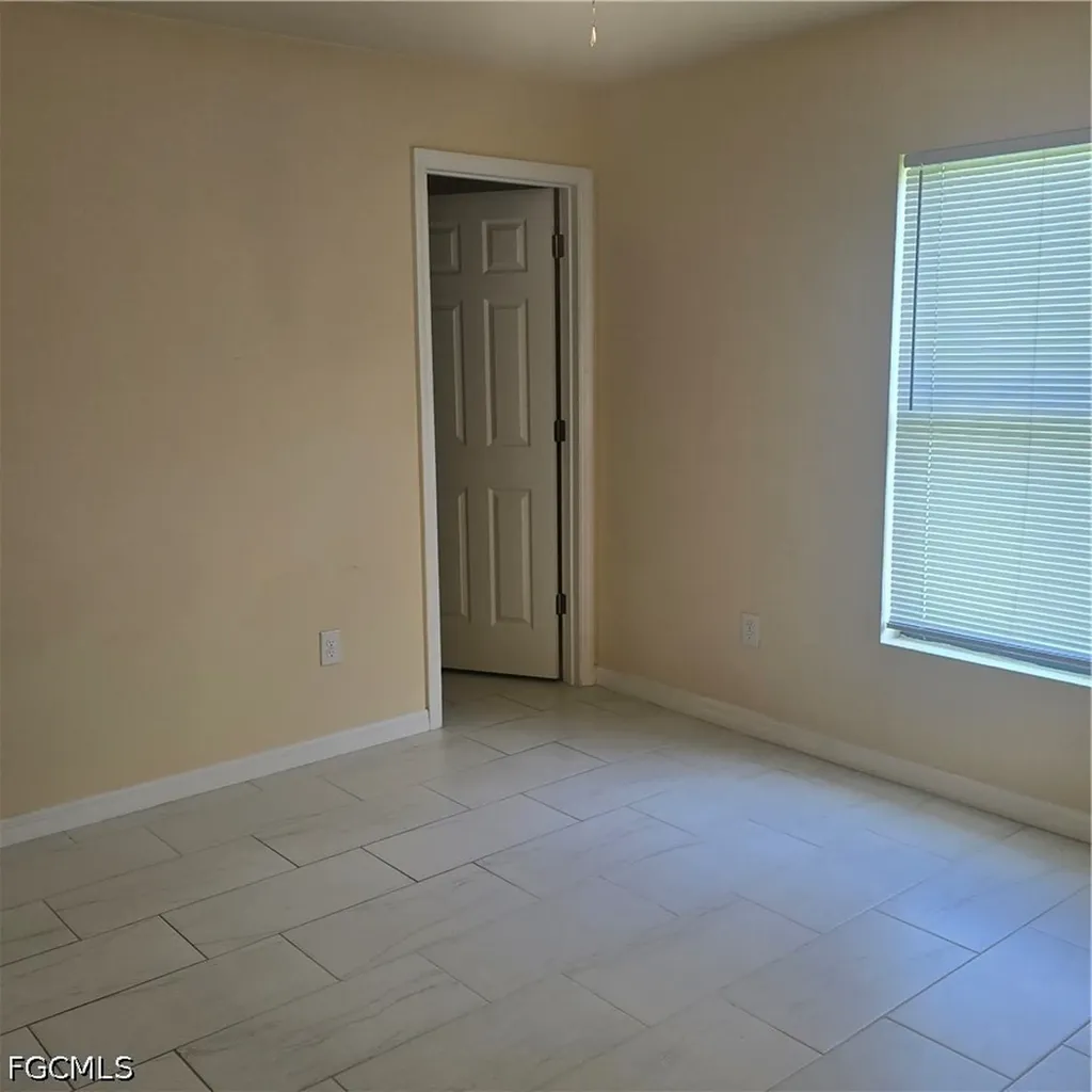 203 SE 13th Street Cape Coral FL 33990