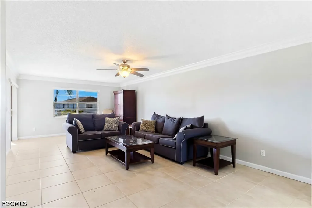 4711 SE 5th Avenue Cape Coral FL 33904