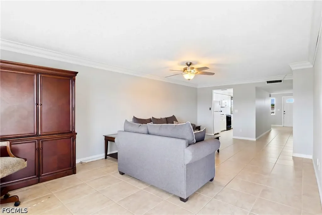 4711 SE 5th Avenue Cape Coral FL 33904