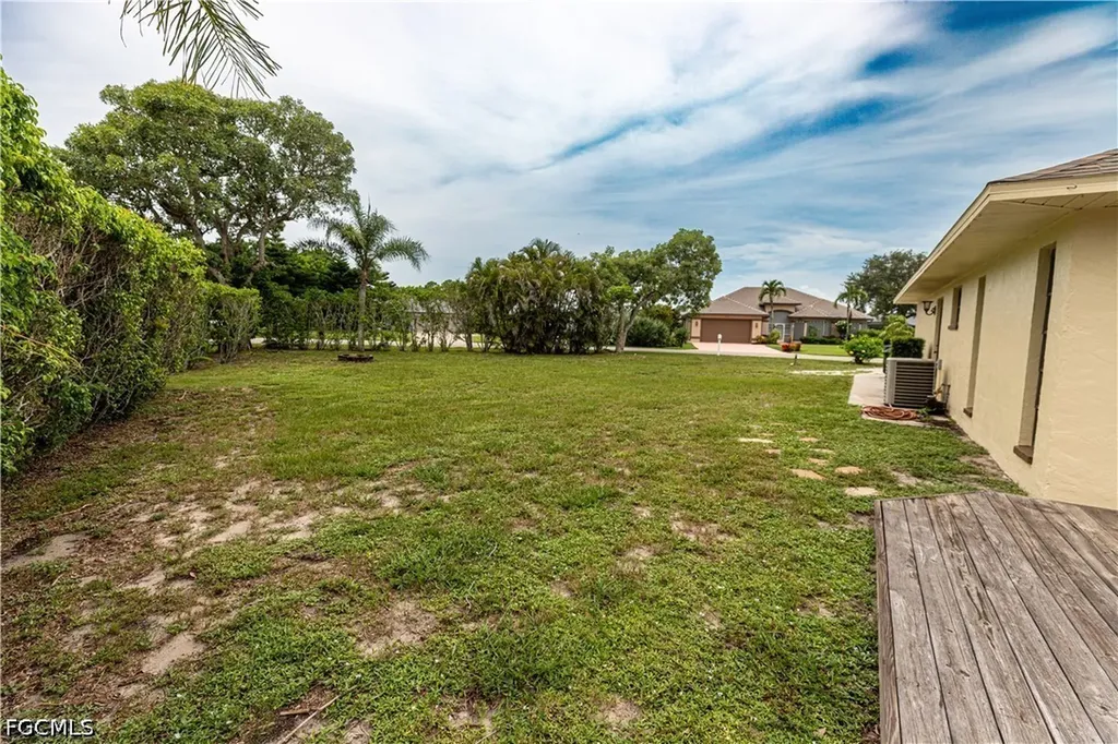 25572 Fenner Circle Bonita Springs FL 34135