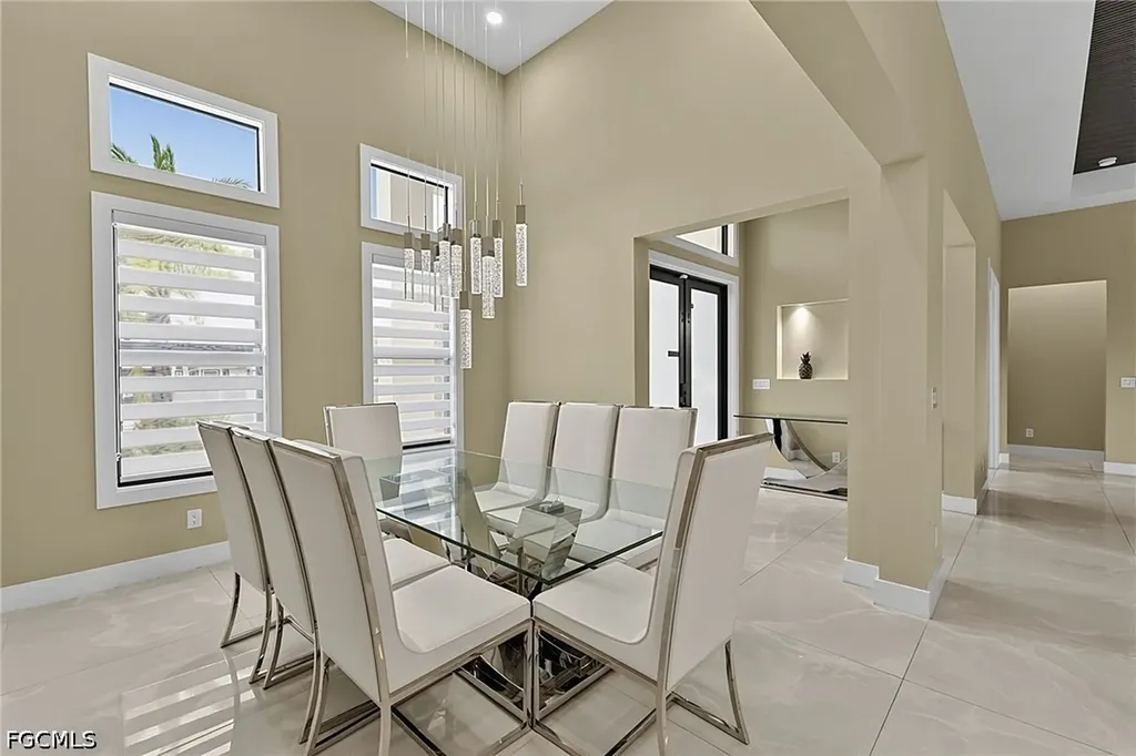 455 SE 17th Avenue Cape Coral FL 33990