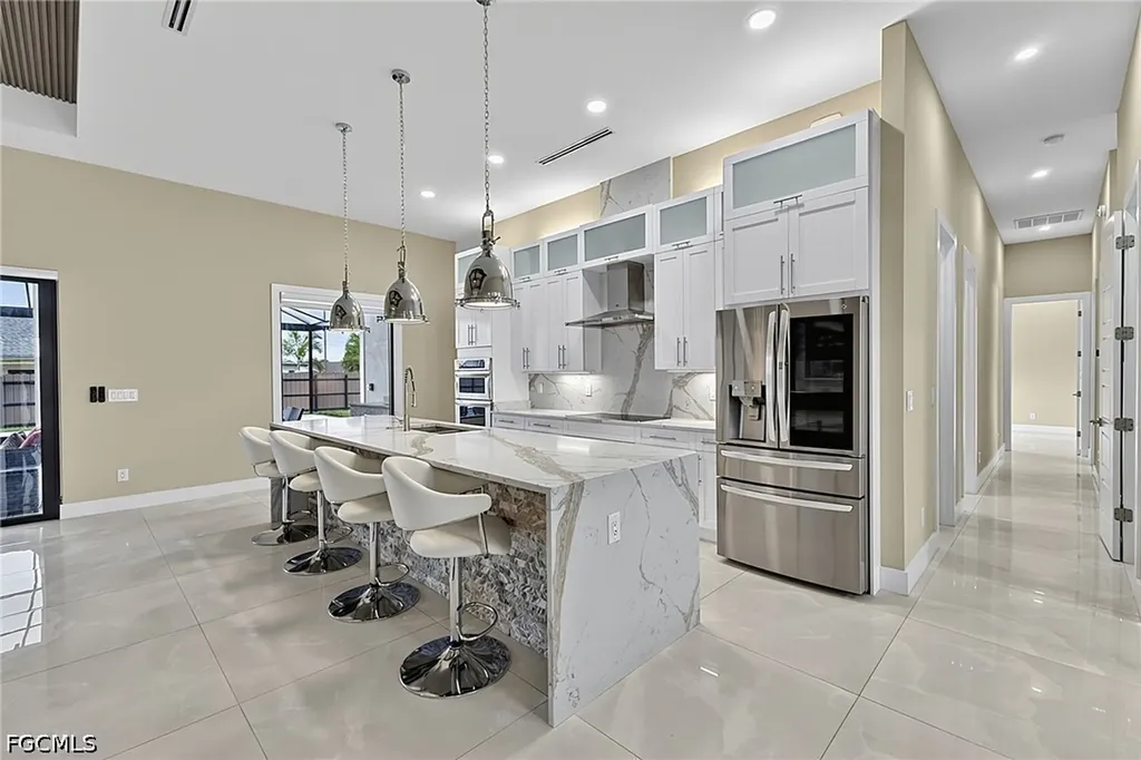455 SE 17th Avenue Cape Coral FL 33990