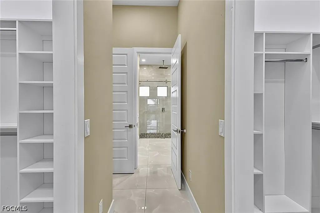 455 SE 17th Avenue Cape Coral FL 33990