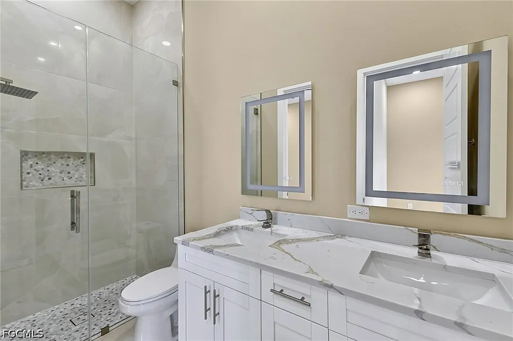 455 SE 17th Avenue Cape Coral FL 33990