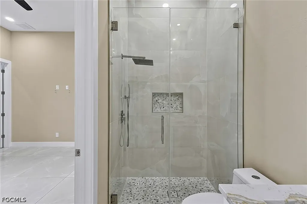 455 SE 17th Avenue Cape Coral FL 33990