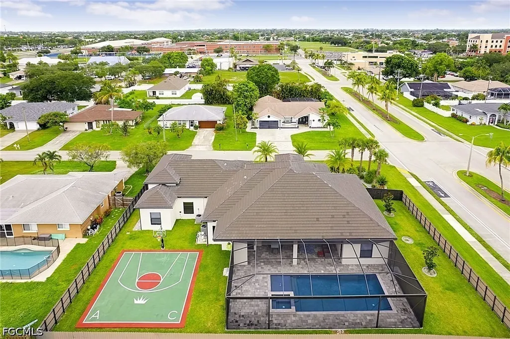 455 SE 17th Avenue Cape Coral FL 33990