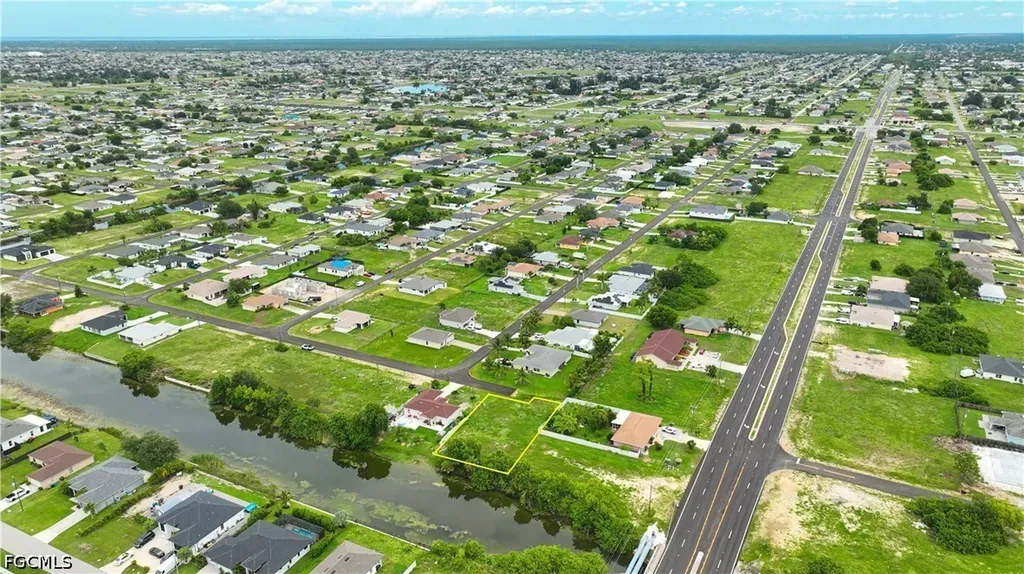 722 NE 12th Street Cape Coral FL 33909