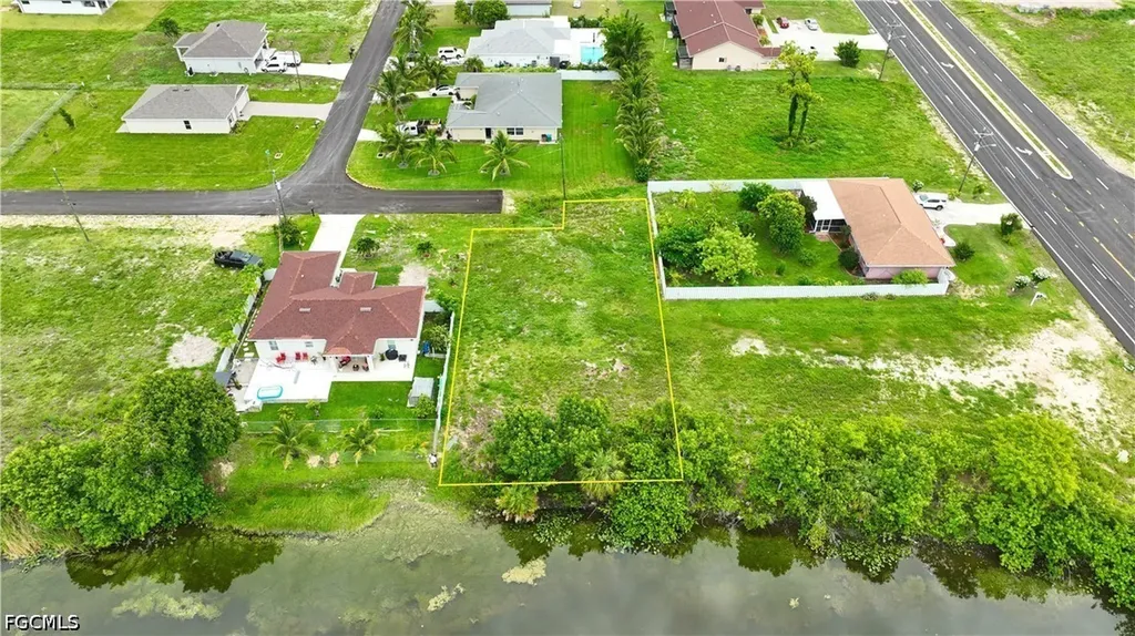 722 NE 12th Street Cape Coral FL 33909