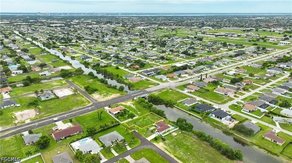 722 NE 12th Street Cape Coral FL 33909