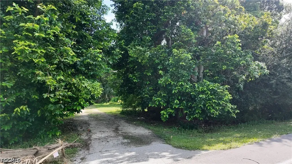 6969 Magnolia Lane Fort Myers FL 33966