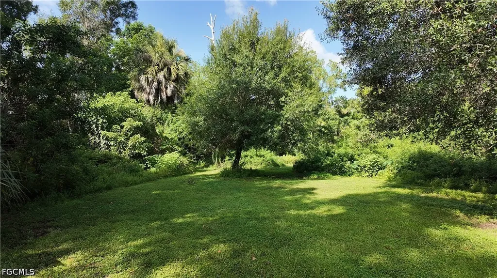 6969 Magnolia Lane Fort Myers FL 33966