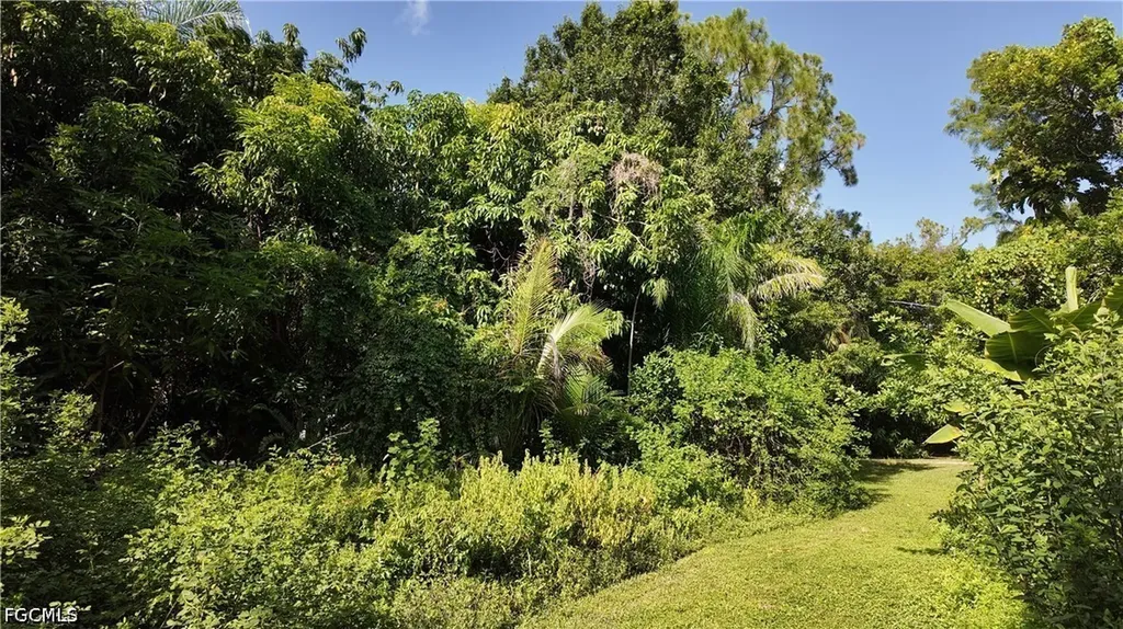 6969 Magnolia Lane Fort Myers FL 33966