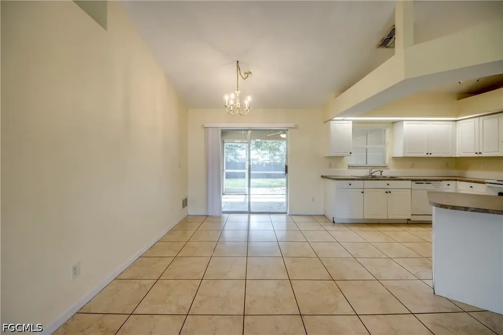1823 NW 19th Avenue Cape Coral FL 33993