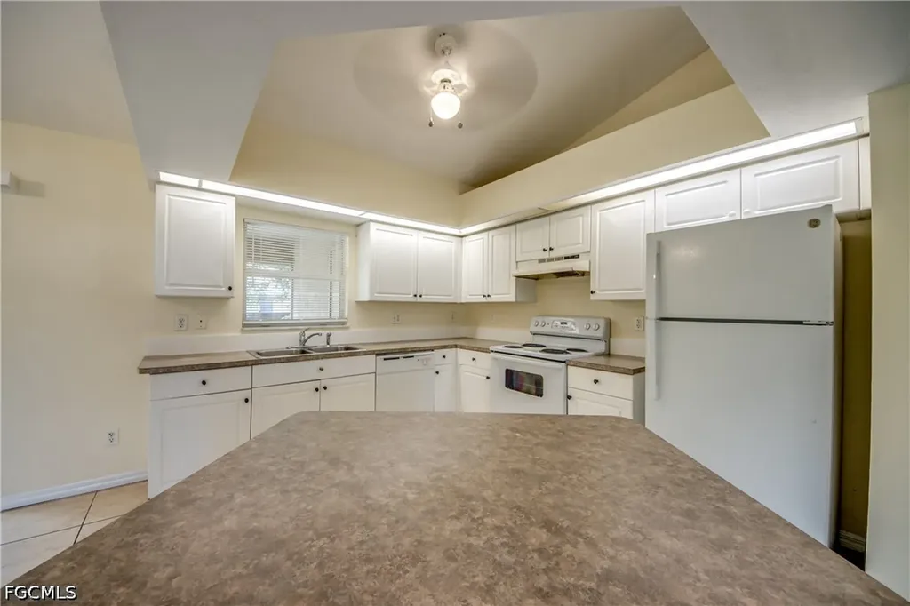 1823 NW 19th Avenue Cape Coral FL 33993