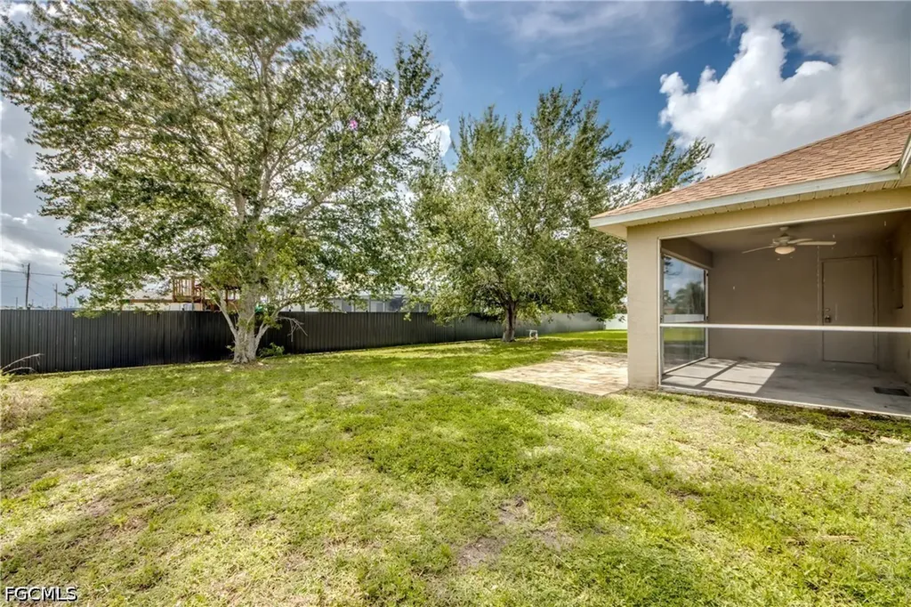 1823 NW 19th Avenue Cape Coral FL 33993