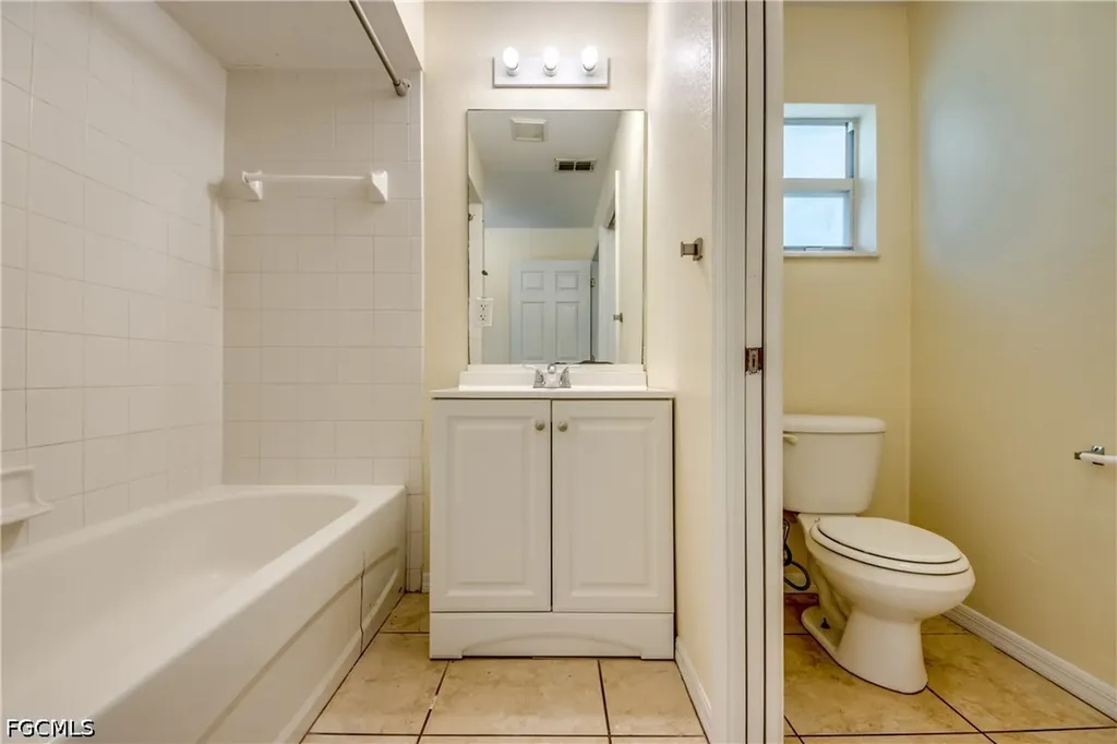 1823 NW 19th Avenue Cape Coral FL 33993