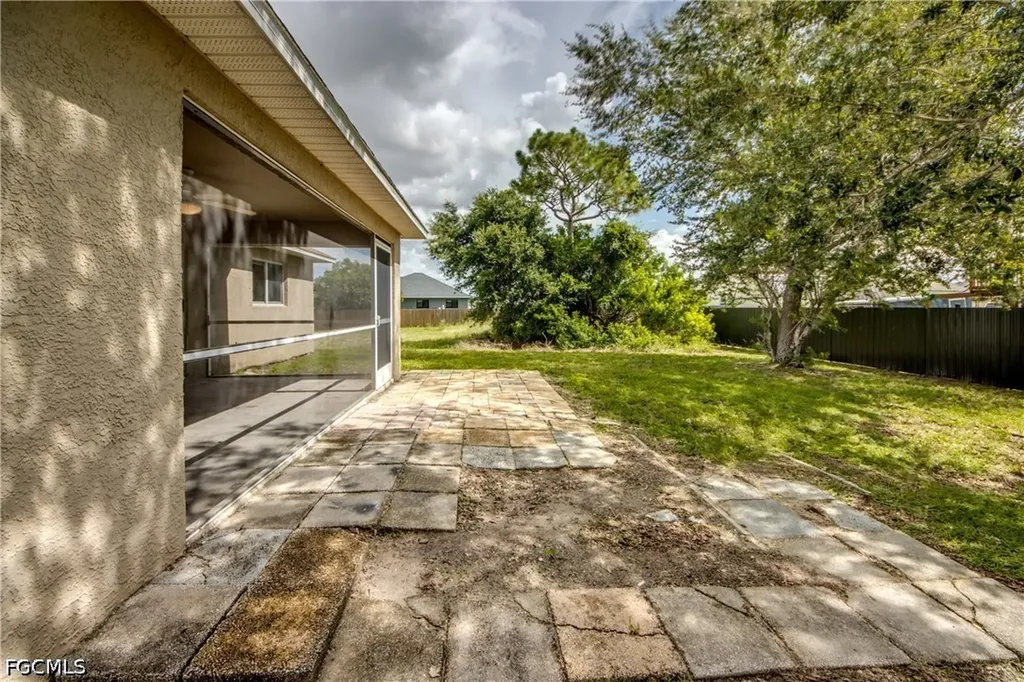 1823 NW 19th Avenue Cape Coral FL 33993
