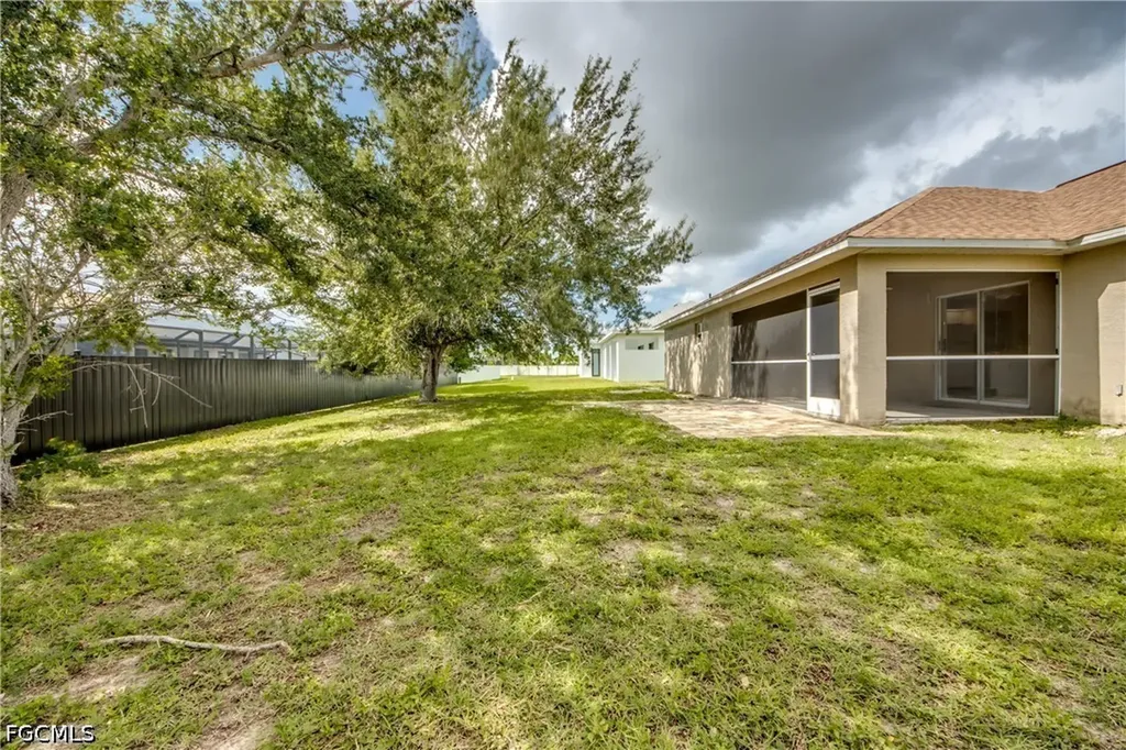 1823 NW 19th Avenue Cape Coral FL 33993