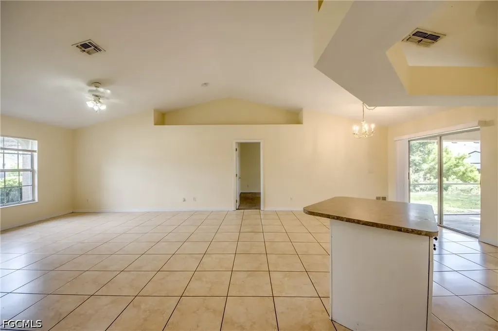 1823 NW 19th Avenue Cape Coral FL 33993