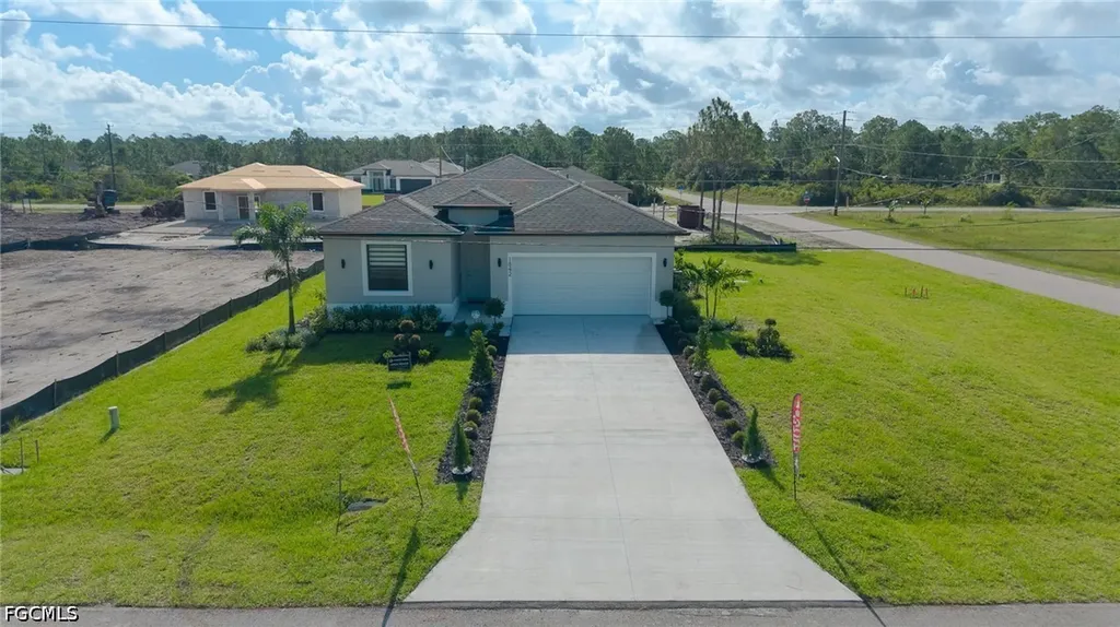1842 Tuxford Avenue Lehigh Acres FL 33972