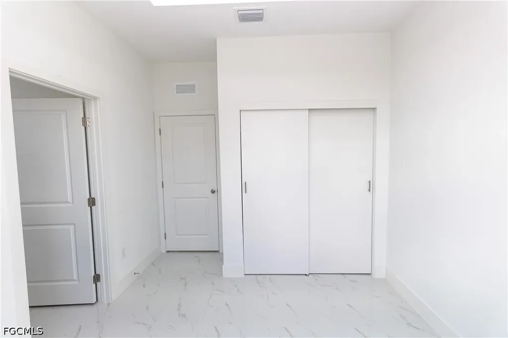 1842 Tuxford Avenue Lehigh Acres FL 33972