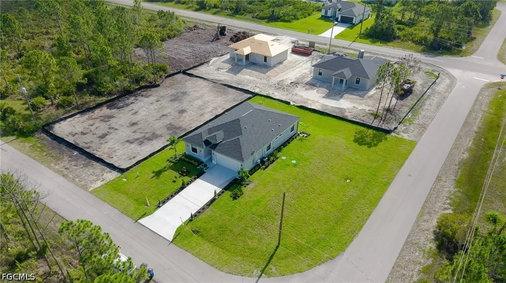 1842 Tuxford Avenue Lehigh Acres FL 33972