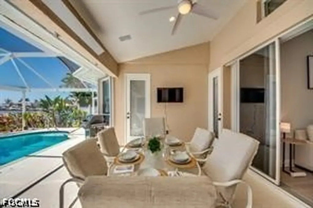 702 SW 52nd Street Cape Coral FL 33914