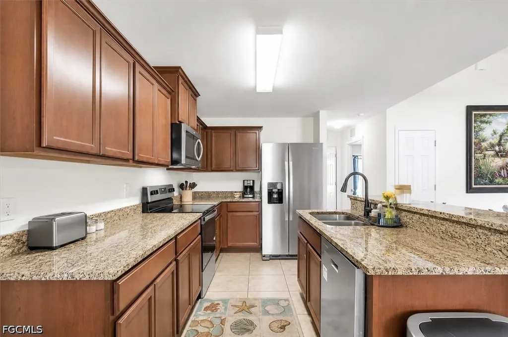 4529 SW 10th Avenue Cape Coral FL 33914
