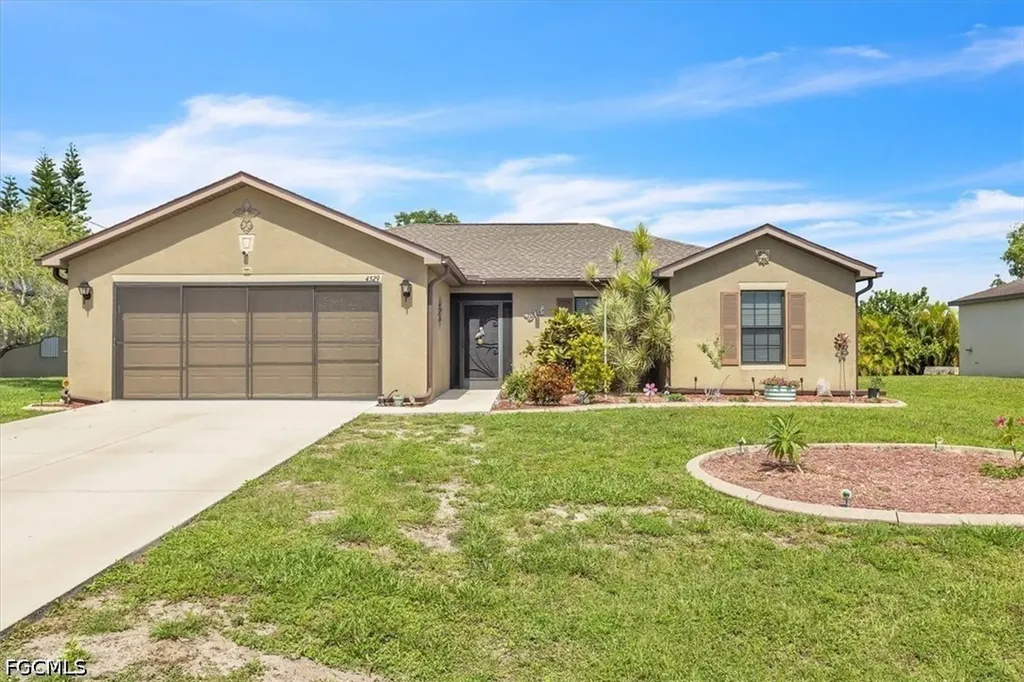 4529 SW 10th Avenue Cape Coral FL 33914
