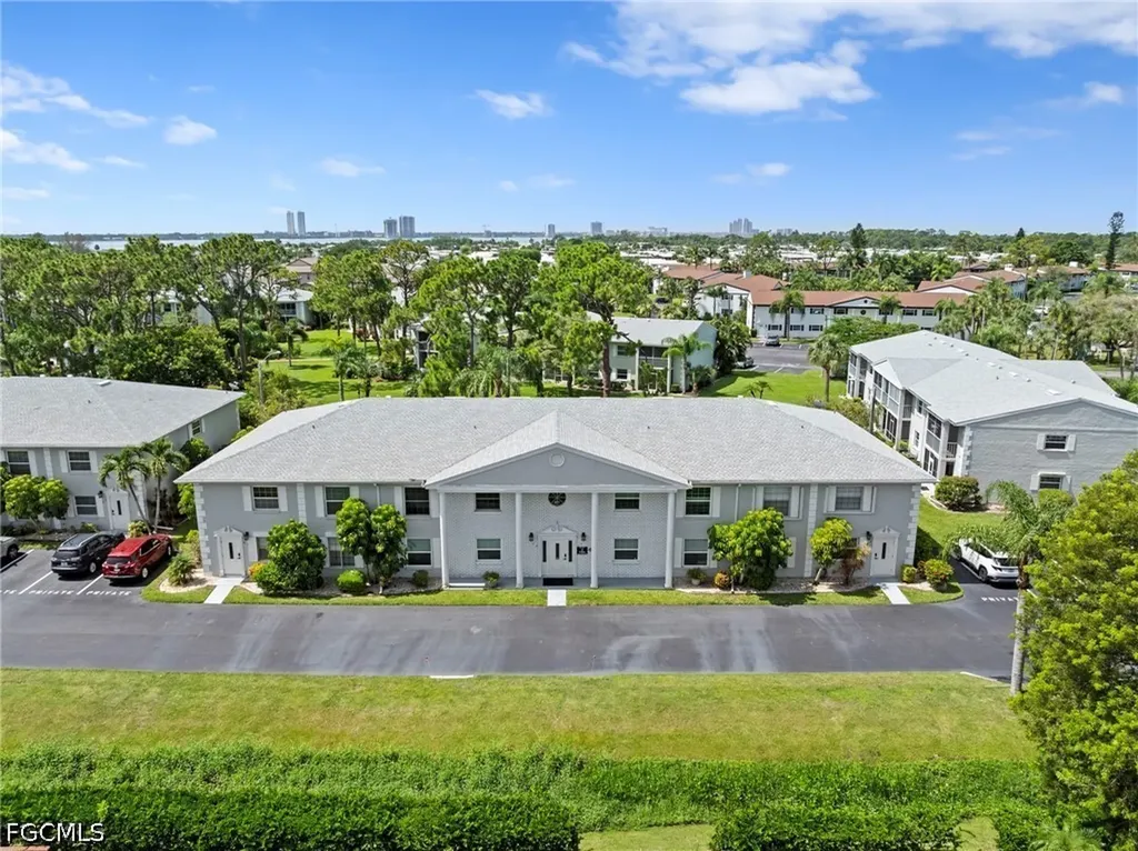 7104 Nantucket Circle North Fort Myers FL 33917