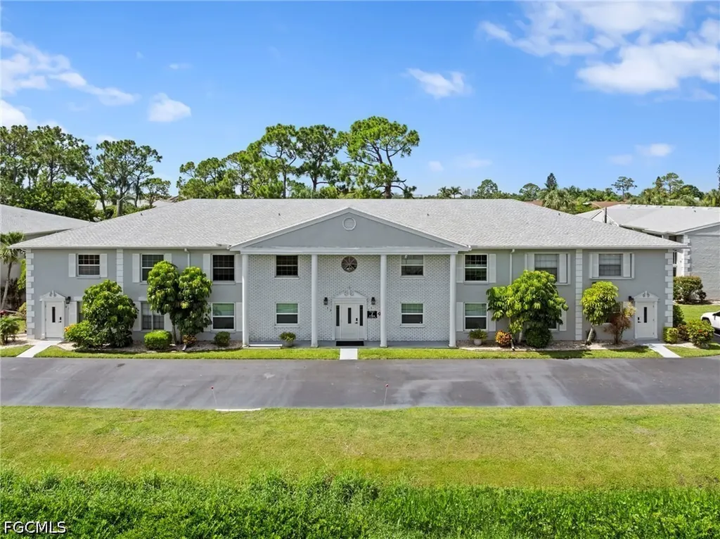 7104 Nantucket Circle North Fort Myers FL 33917