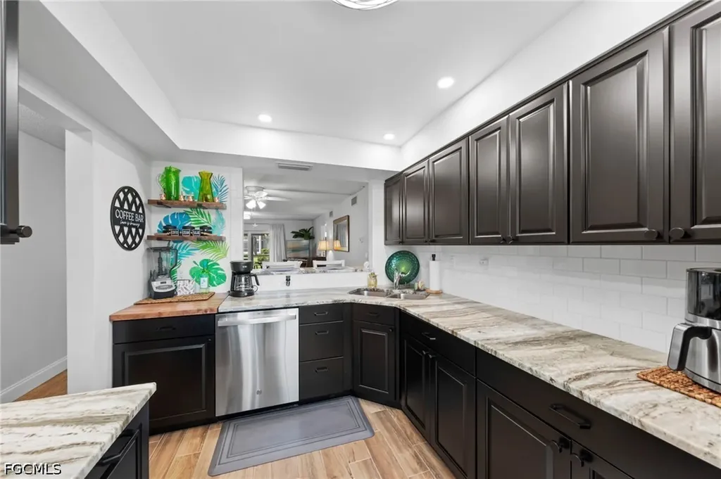 7104 Nantucket Circle North Fort Myers FL 33917