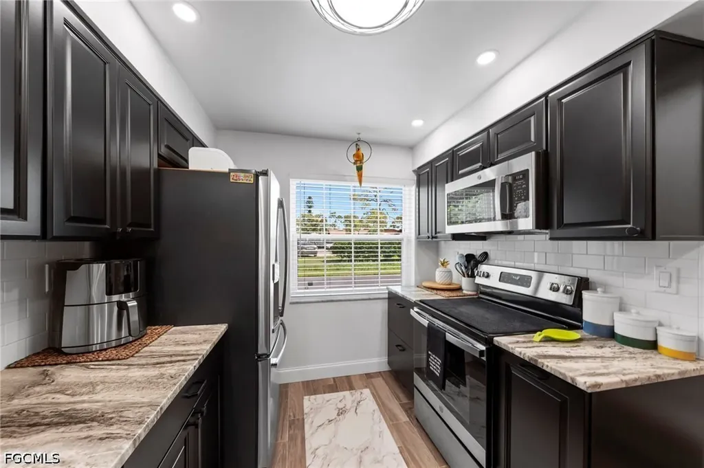 7104 Nantucket Circle North Fort Myers FL 33917