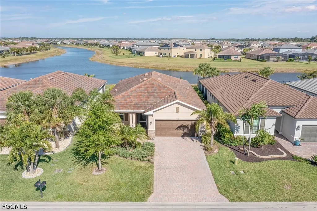 3652 E Hampton Circle Alva FL 33920